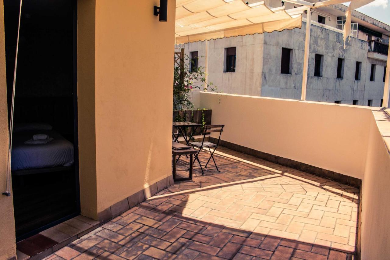 Black Swan The Penthouse Seville Exterior photo